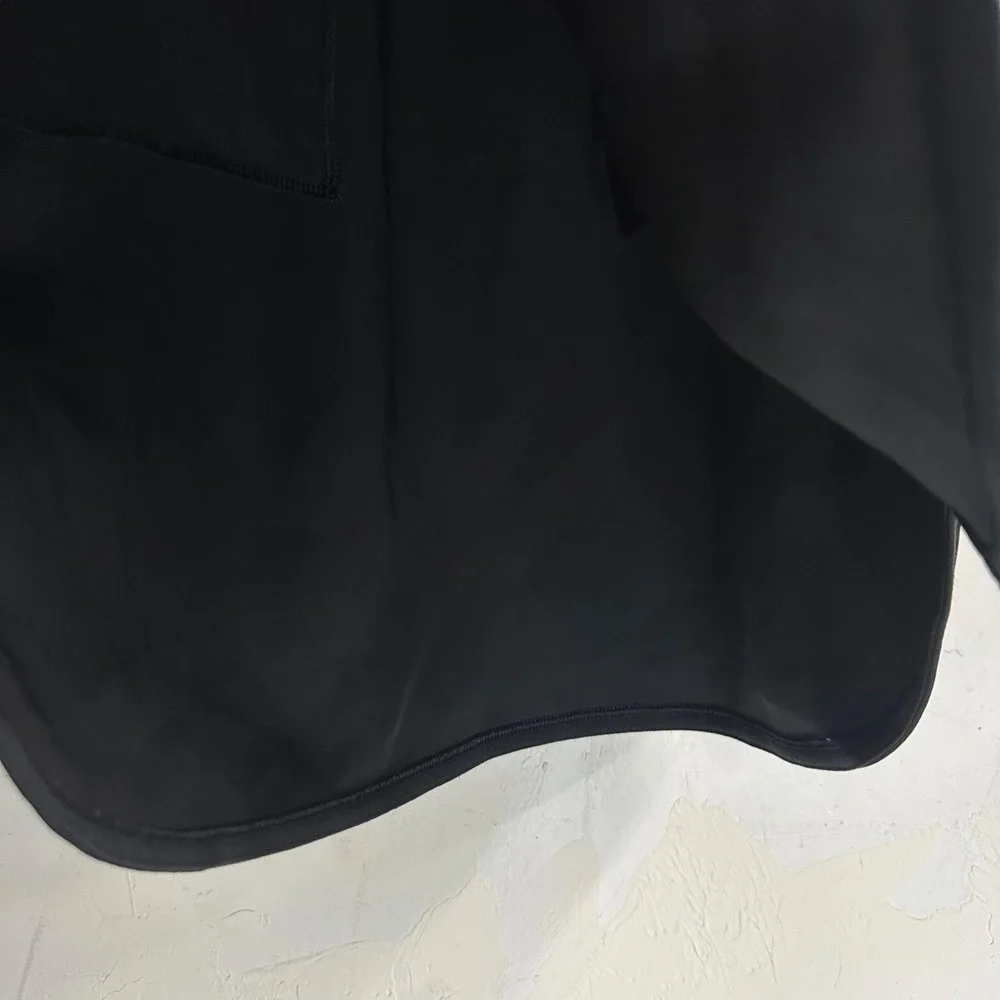 Lululemon Athletic On The Fly Skirt Black Drawstring Pockets Women's 2 Tennis